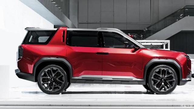 GM Trung Quốc nhá hàng concept SUV đẹp chẳng kém Ford Bronco - Ảnh 1.