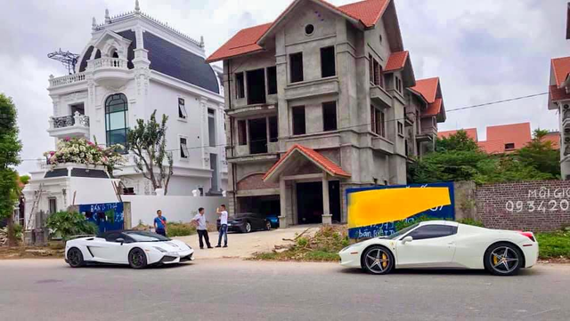 Lamborghini Gallardo LP570-4 Performante độc nhất Việt Nam cùng Ferrari 458 Spider lạ lẫm bất ngờ xuất hiện tại Hải Phòng - Ảnh 1.