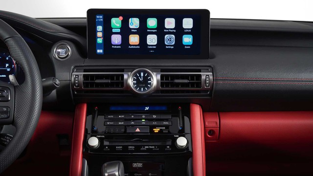 Xe sang đắt tiền nhưng hệ thống giải trí nhạt như nước ốc và khó sử dụng: Ferrari và Lexus bị réo tên - Ảnh 4.