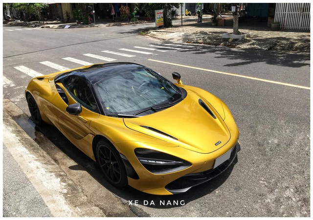 Siêu xe McLaren 720S Spider màu vàng đồng lăn bánh trên đường phố Đà Nẵng - Ảnh 8.