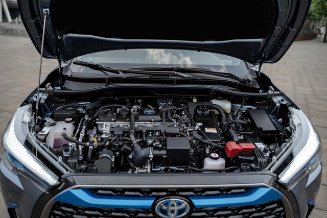 Toyota Corolla Cross ra mắt Việt Nam: Giá từ 720 triệu đồng, đua ‘top’ công nghệ phân khúc - Ảnh 6.