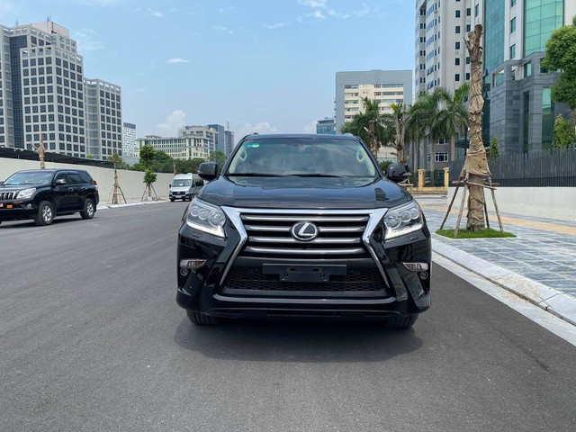 Bỏ 400 triệu giúp xe trẻ ra 5 tuổi, chủ nhân Lexus GX 460 bán xe với giá ngang VinFast Lux SA đập hộp - Ảnh 1.
