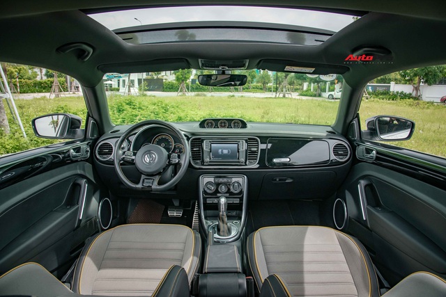 Hậu khai tử, hàng hiếm Volkswagen Beetle Dune 2019 có giá đắt ngang VinFast Lux A2.0 đập hộp - Ảnh 4.