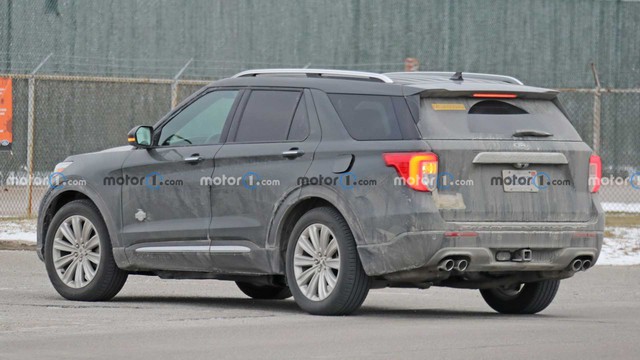 Lộ diện Ford Explorer King Ranch - SUV tiệm cận siêu sang với nội thất hứa hẹn chất chơi - Ảnh 1.