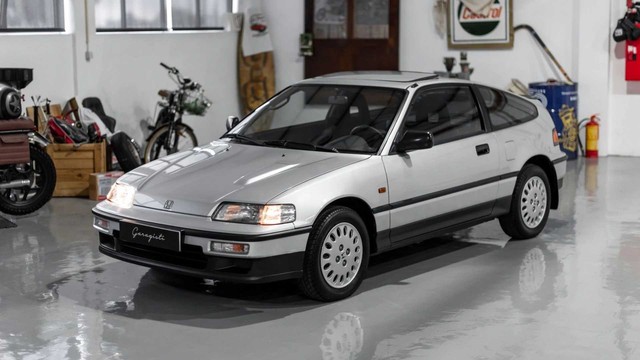 Honda CR-X 31 năm tuổi được rao bán giá ngang xe sang với ODO gây bất ngờ - Ảnh 1.
