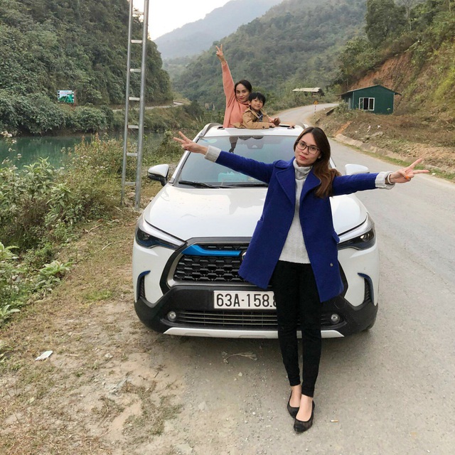 Những kiểu khách chốt đơn Toyota Corolla Cross sau 1 năm bán tại Việt Nam: Người bỏ Mercedes, người mua chỉ vì thương hiệu - Ảnh 4.