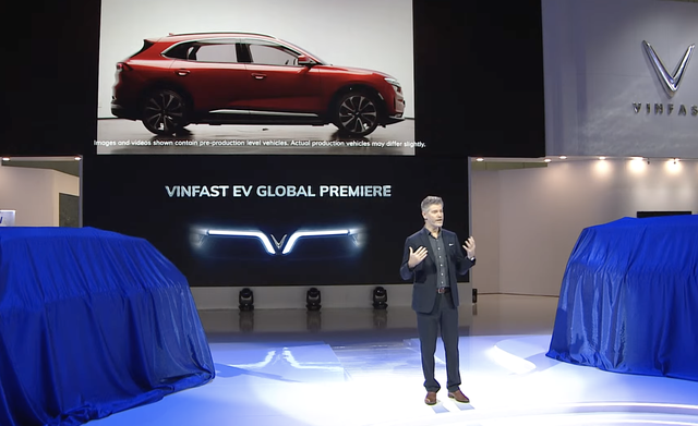 Ra mắt VinFast VF e35: Ngang cỡ Mercedes-Benz GLC, động cơ điện 402 mã lực, nhiều tính năng thông minh và công nghệ tự lái - Ảnh 13.