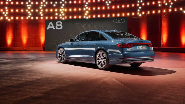 Audi A8 facelift chào sân: Nâng cấp nhẹ lấy khách Mercedes-Benz S-Class - Ảnh 2.