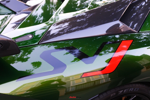 Lamborghini Aventador SVJ của CEO Pharmacity được độ thêm chi tiết nhận diện đặc trưng, chi phí chỉ bằng 1/10 so với option chính hãng - Ảnh 4.