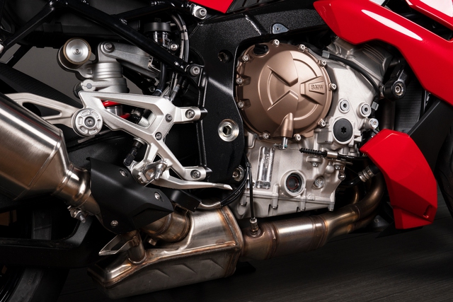 BMW S 1000 R 2021 ra mắt Việt Nam: Loại bỏ đèn mắt lé, có bản M, giá 669-759 triệu đồng - Ảnh 8.
