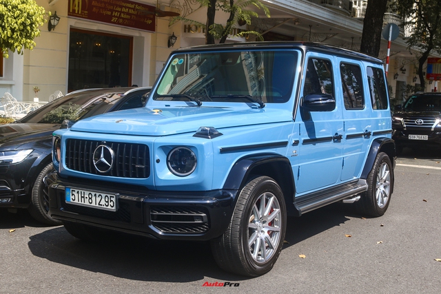 Mercedes-AMG G 63 của Minh Nhựa mang diện mạo khác lạ tụ họp với 2 chiếc của Nguyễn Quốc Cường và vợ chồng Đoàn Di Băng - Ảnh 5.