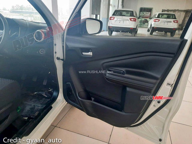 Thêm ảnh Suzuki Celerio đời mới về đại lý trước ngày ra mắt - Ảnh 12.