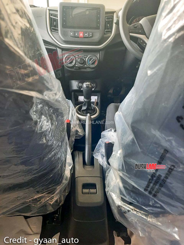 Thêm ảnh Suzuki Celerio đời mới về đại lý trước ngày ra mắt - Ảnh 11.