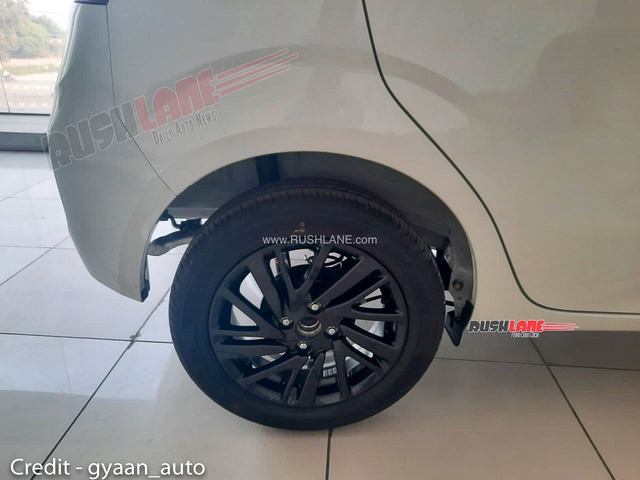 Thêm ảnh Suzuki Celerio đời mới về đại lý trước ngày ra mắt - Ảnh 15.