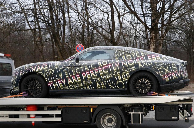 Rolls-Royce Spectre: Xe điện RR đầu tiên lộ mặt hoàn chỉnh trước ngày ra mắt - Ảnh 4.