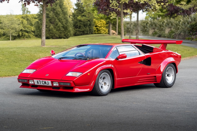 Huyền thoại Lamborghini Countach bất ngờ trở lại sau 3 thập kỷ - Ảnh 2.