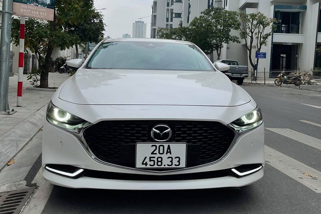 Người dùng đánh giá Mazda3 2020: Trông nữ tính, lái nhẹ nhàng nhưng phải rón rén hơn vì điều này - Ảnh 2.