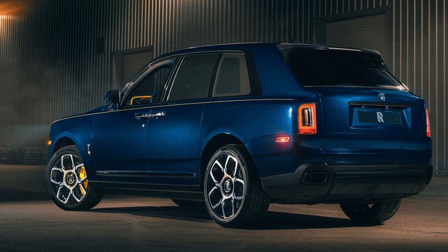 Sếp Google tung tiền tậu Rolls-Royce Cullinan Black Badge độc nhất vô nhị, giá gấp đôi bản thường - Ảnh 2.