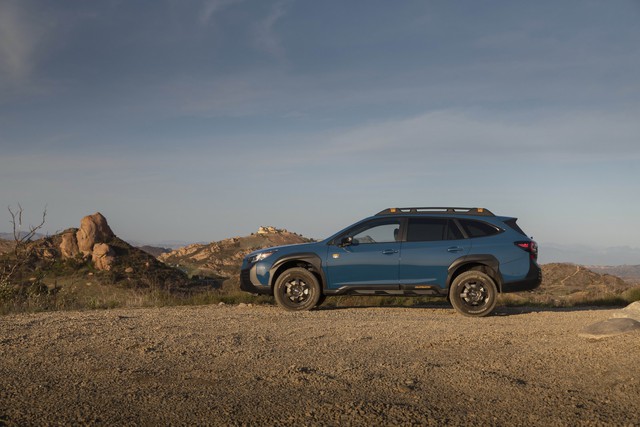 Subaru Outback 2021 bản việt dã chốt giá quy đổi hơn 850 triệu đồng, người Việt thêm hóng chờ - Ảnh 2.