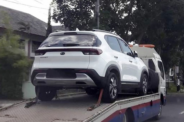 Kia Sonet ra mắt tháng 9 tại Việt Nam: Giao từ xe từ tháng 10, ba phiên bản, giá dự kiến từ 500 triệu đồng - Ảnh 1.