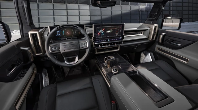 Ra mắt GMC Hummer EV SUV: Hummer nhanh nhất lịch sử, sức mạnh đủ khiến Lamborghini Urus hít khói - Ảnh 2.