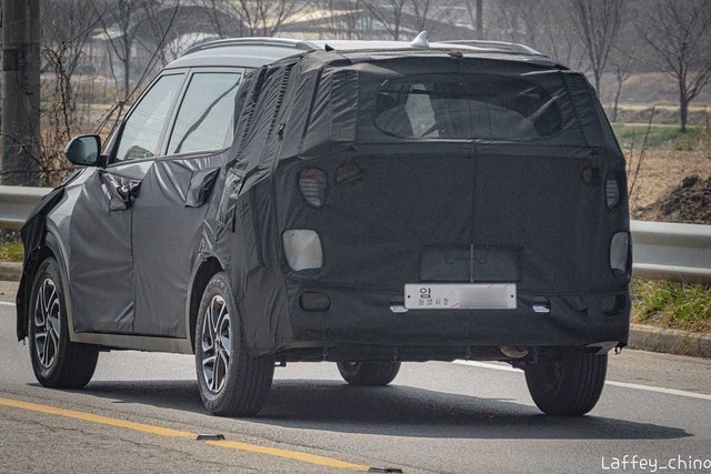 Kia Sedona sắp có đàn em MPV cỡ nhỏ, rẻ hơn để đấu Mitsubishi Xpander - Ảnh 5.