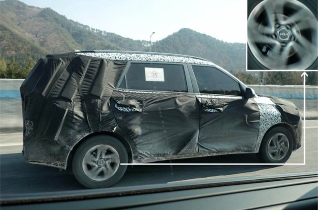 Kia Sedona sắp có đàn em MPV cỡ nhỏ, rẻ hơn để đấu Mitsubishi Xpander - Ảnh 2.