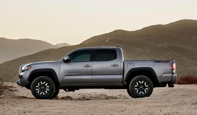 Bán chạy tại Việt Nam nhưng doanh số Ford Ranger tại Mỹ chỉ bán bằng 1/3 dòng xe này của Toyota - Ảnh 2.