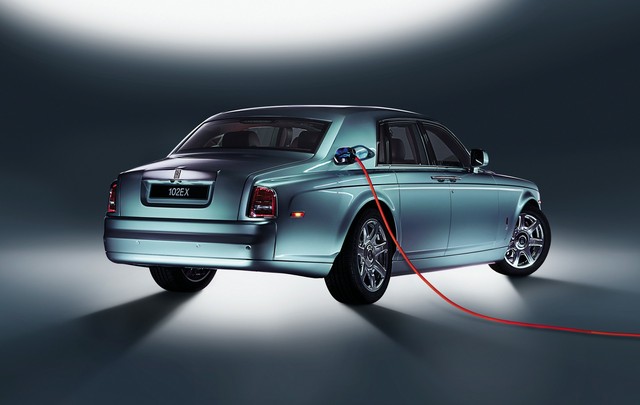 Mượn công nghệ BMW i7, Rolls-Royce Silent Shadow mới là đỉnh cao của sự yên tĩnh cho giới đại gia - Ảnh 1.