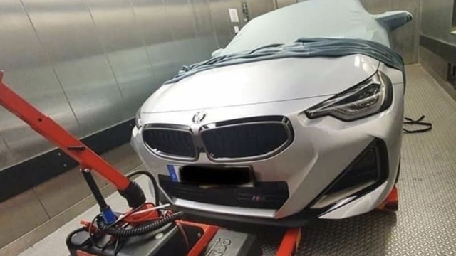 BMW 2-Series đời mới lộ mặt, ra mắt trong năm nay - Ảnh 2.