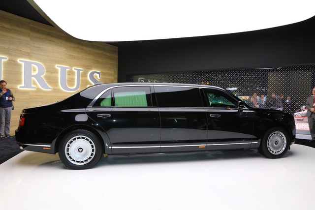 ‘Rolls-Royce của Nga’ bắt đầu sản xuất, giá quy đổi từ hơn 5,6 tỷ đồng - Ảnh 2.