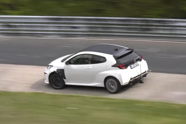 Toyota Yaris sắp có thêm phiên bản hiệu năng cao - Ảnh 3.
