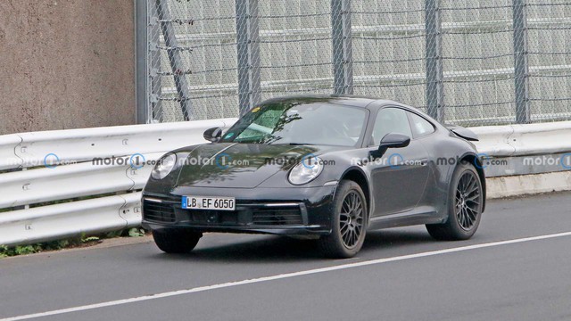 Cuối cùng cũng có Porsche 911 phù hợp với Việt Nam: Gầm cao, off-road được - Ảnh 2.