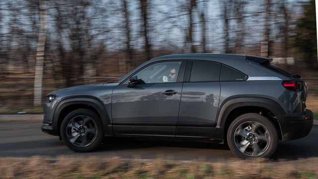 Mazda loay hoay tìm công nghệ động cơ mới - Ảnh 2.