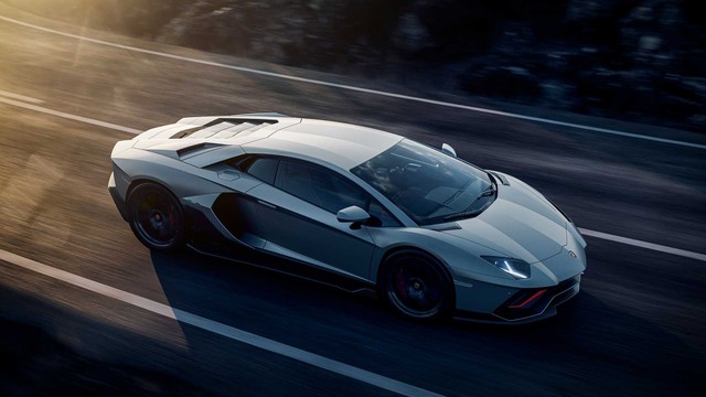 Hậu duệ Lamborghini Aventador sẽ có thiết kế hoàn toàn mới, khác biệt hẳn mọi siêu xe Lamborghini trước đây - Ảnh 2.