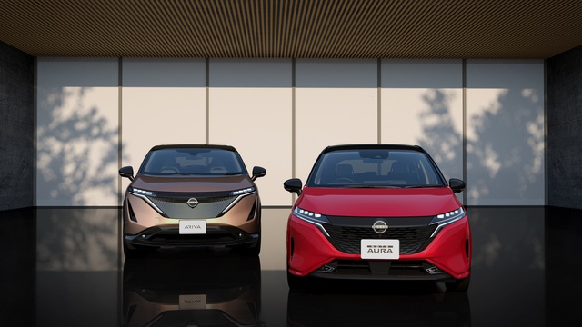Nissan úp mở mẫu xe thể thao mới bí ẩn sẽ ra mắt ngay trong tháng 8 này: Thiết kế đầu xe gợi ý ra 2 cái tên quen thuộc - Ảnh 1.