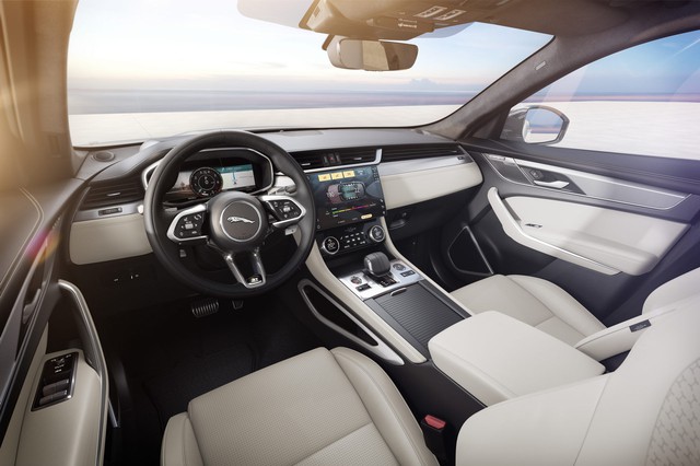 Về Việt Nam chưa lâu, Jaguar F-Pace đã có bản nâng cấp mới với nhiều đồ chơi hiện đại - Ảnh 4.