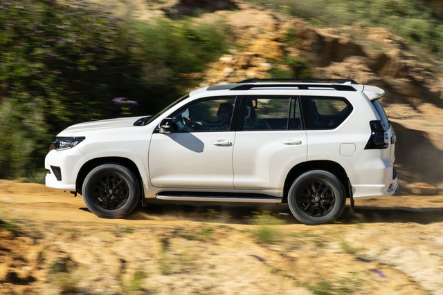 Toyota Prado đời mới sắp ra mắt: Lột xác trong ngoài, có điểm còn mang lên cả Lexus - Ảnh 3.