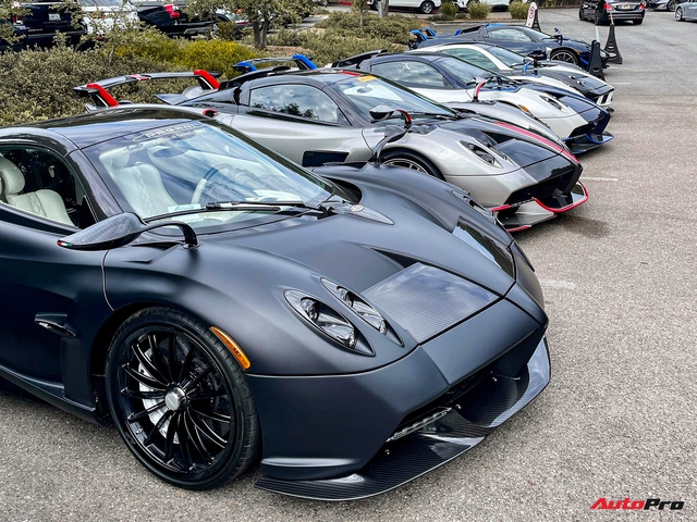 Dàn siêu xe khủng tại Monterey Car Week 2021: Nhiều xe hiếm, dị, có chiếc McLaren màu giống hệt xe đại gia Hoàng Kim Khánh - Ảnh 9.