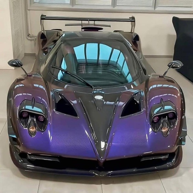 Đại gia cuồng Pagani: Tậu 7 chiếc, nhìn bộ sưu tập có thêm Bugatti, Lamborghini, Ferrari mà vừa mê vừa hoảng - Ảnh 4.