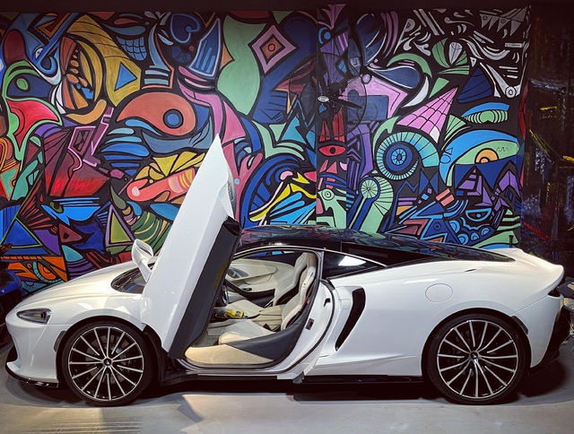 Dân chơi Sài Gòn mở đại chiến siêu xe trăm tỷ: Ferrari SF90 Stradale chấp hết 6 chiếc McLaren và bộ đôi Mercedes-AMG G 63 - Ảnh 5.