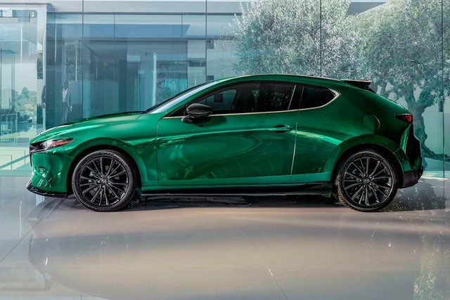 Tài liệu tiết lộ Mazda3 sắp có phiên bản coupe hai cửa cho dân chơi - Ảnh 1.