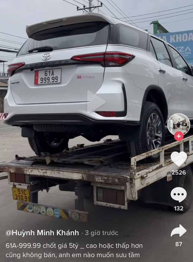 Mua 1 xe muốn lãi thêm 3 chiếc, chủ Toyota Fortuner biển ngũ quý 9 chào bán giá 5 tỷ đồng, đủ tiền đập hộp một chiếc Land Cruiser 2022 - Ảnh 2.