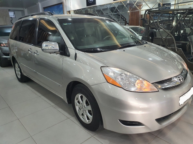 Vận hành 14 năm, Toyota Sienna vẫn giữ giá bán cũ đắt hơn Suzuki Ertiga mua mới - Ảnh 6.