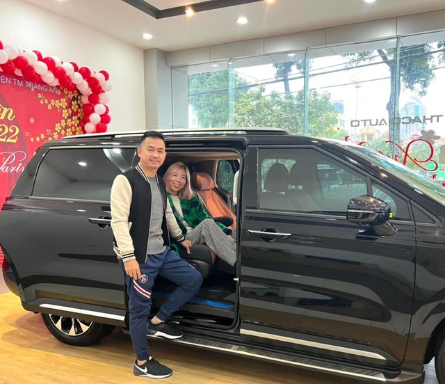 Có Mercedes C-Class nhưng vẫn sắm thêm Kia Carnival, doanh nhân 8X chia sẻ: ‘Như ngồi ghế thương gia máy bay’ - Ảnh 6.