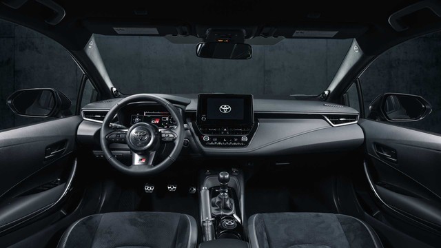 Toyota GR Corolla chính thức ra mắt, hứa hẹn là đối thủ xứng tầm cho Honda Civic Type R - Ảnh 7.