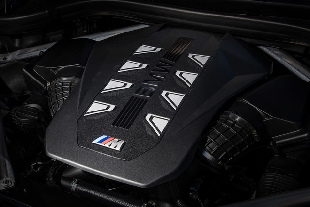 Ra mắt BMW X7 2023: Sau lỗ mũi khổng lồ là cụm đèn gây tranh cãi, nâng cấp màn hình cong siêu lớn và bỏ cần số - Ảnh 11.