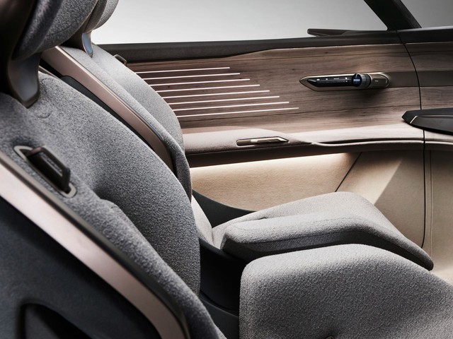 Audi Urbansphere Concept - Siêu minivan được mệnh danh văn phòng di động có kích thước to ngang SUV cỡ lớn - Ảnh 4.