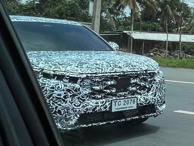 Honda CR-V 2023 bất ngờ chạy thử tại Thái Lan, ngày về Việt Nam không còn xa - Ảnh 1. Honda CR-V 2023 bất ngờ chạy thử tại Thái Lan, ngày về Việt Nam không còn xa - Ảnh 1.