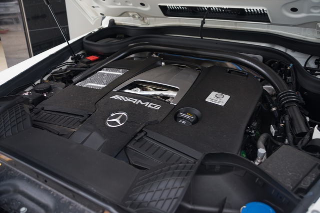 Sở hữu gói độ đặc biệt, SUV quốc dân Mercedes-AMG G 63 được rao bán với giá 13,6 tỷ đồng - Ảnh 10.